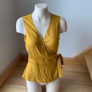 NWT - Banana Republic - M Mustard cross heart sleveless blouse